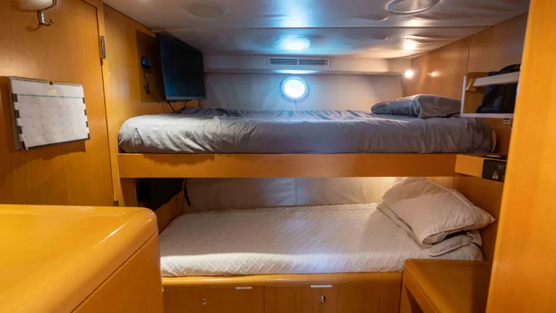 Mirabella Yacht Photos Pics 