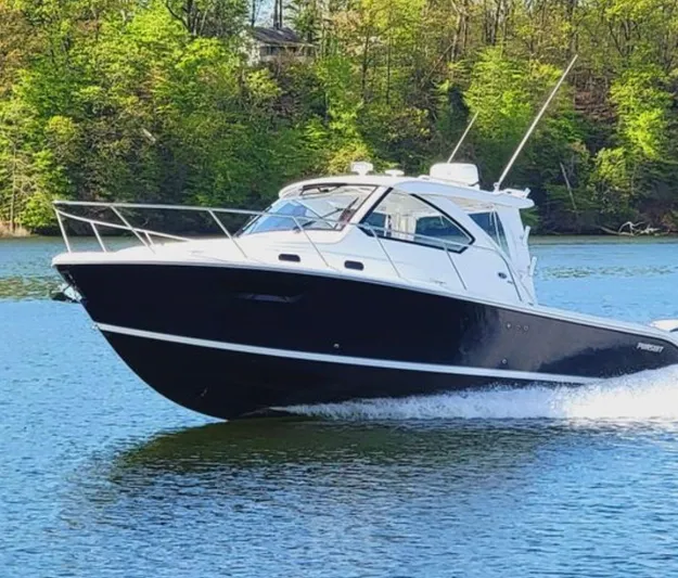 Amazing Grace Yacht Photos Pics 