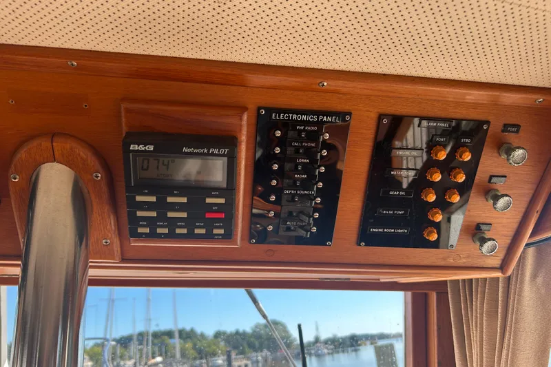 Metagene Yacht Photos Pics Control panel of a 1988 Grand Banks 42 Classic yacht with navigation and alarm systems.