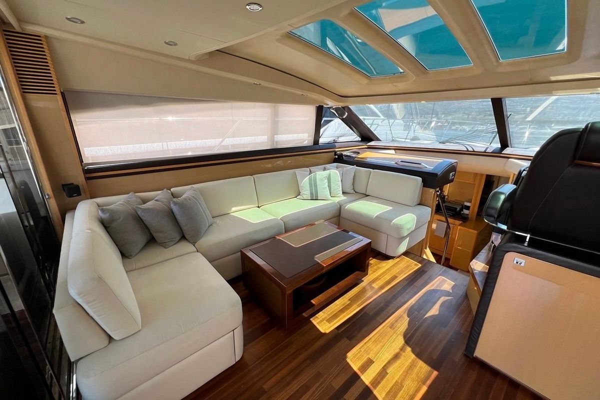 2010 Princess 63 