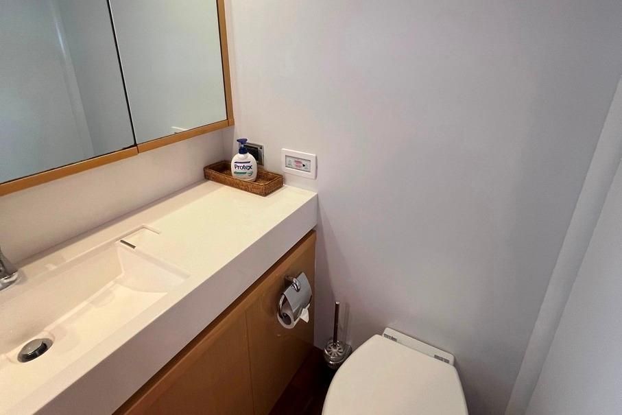 2010 Princess 63 