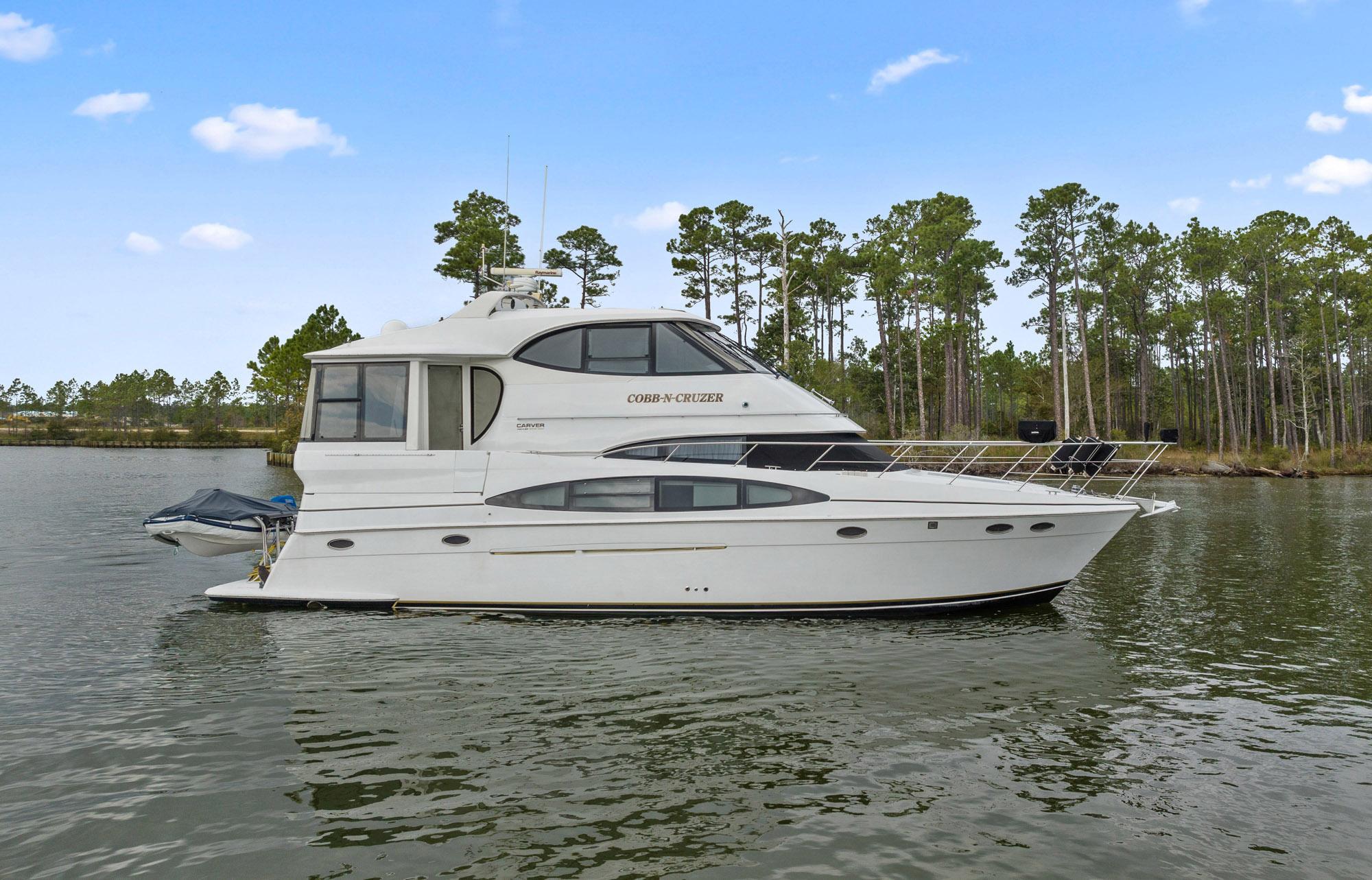 carver 506 motor yacht