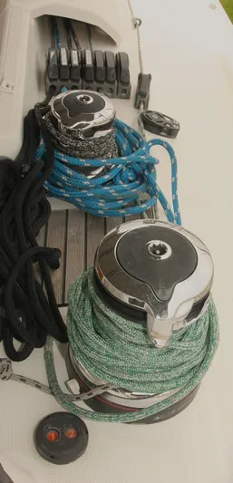 Vincero Yacht Photos Pics 