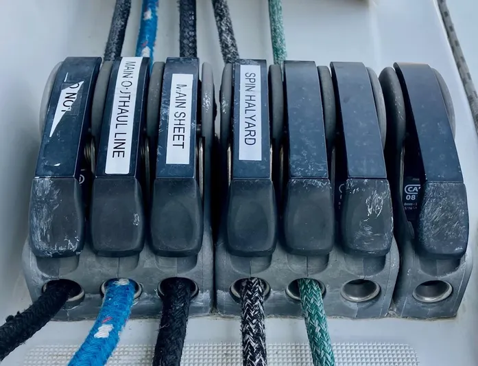 Vincero Yacht Photos Pics 