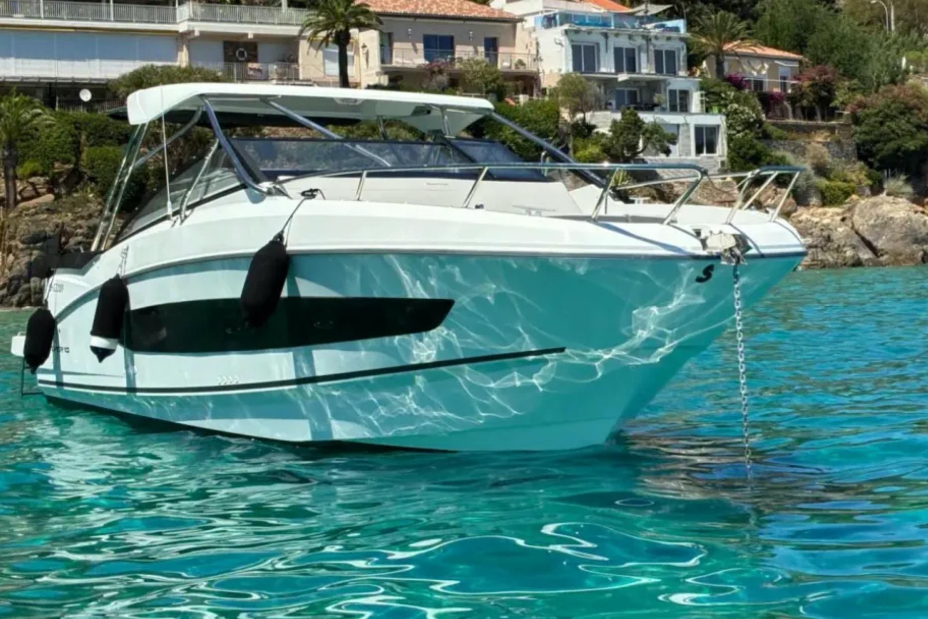 2021 Beneteau Flyer 10