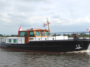 2012 Tender Navy 1680