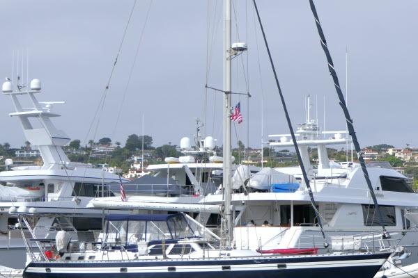 Tayana 58 Deck Salon