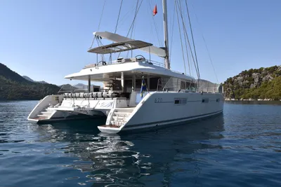 Lagoon 620