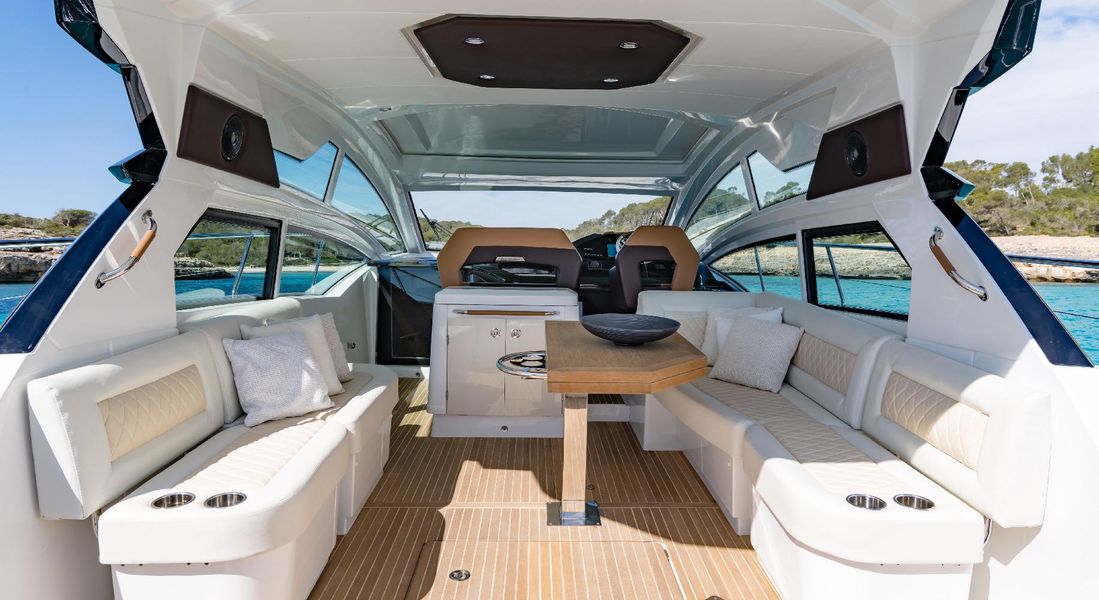 2017 Beneteau Gran Turismo 46