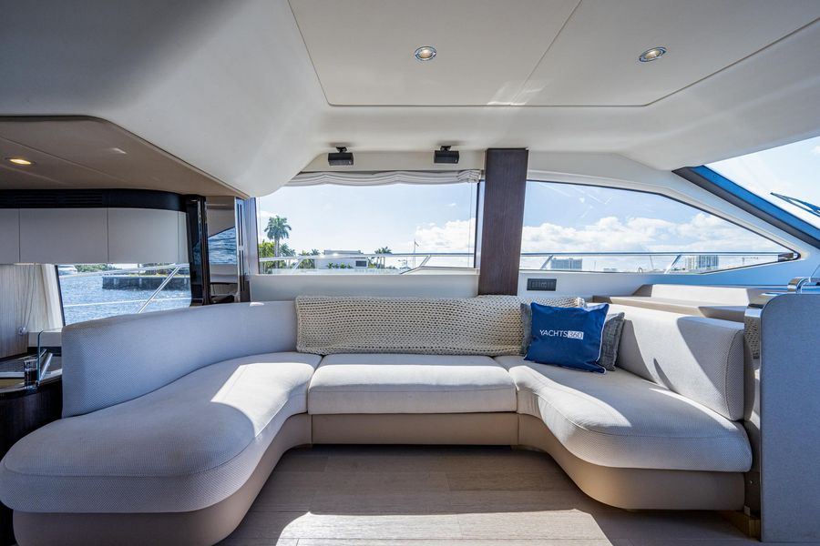 2019 Azimut 55