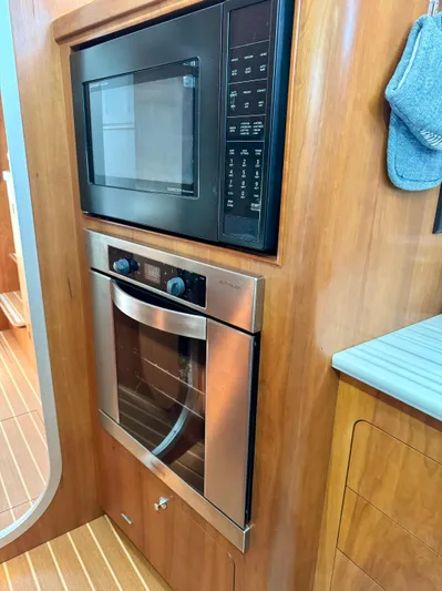 Two Fish Yacht Photos Pics 