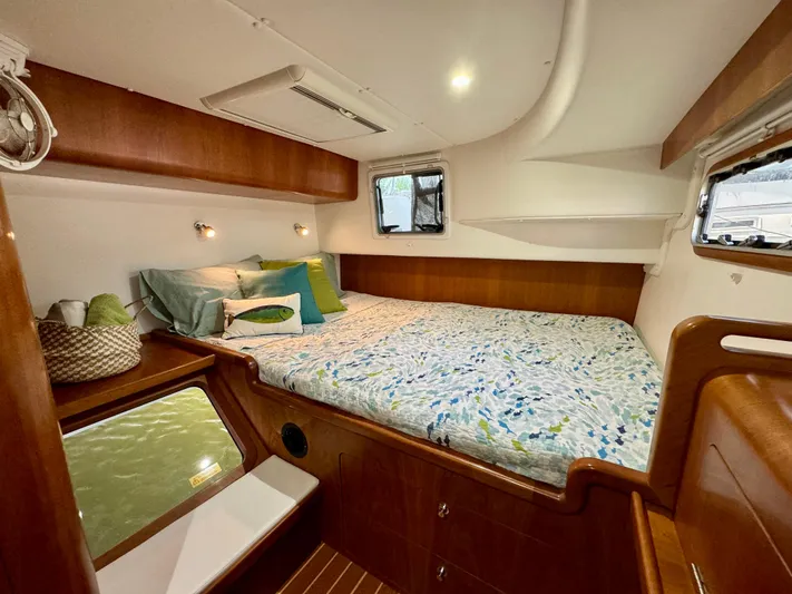 Two Fish Yacht Photos Pics 