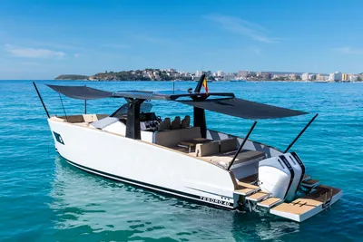 2026 Tesoro T40 ouboard