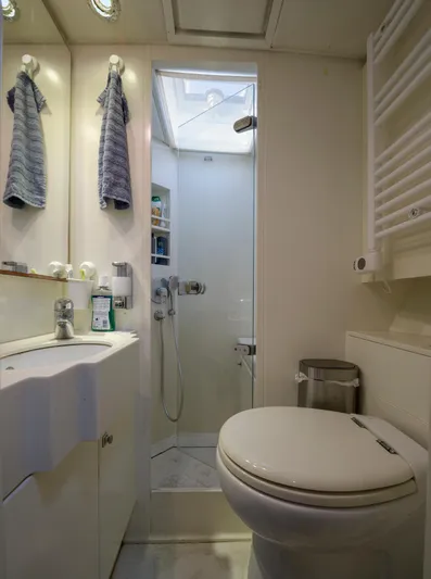 Billy Budd II Yacht Photos Pics 