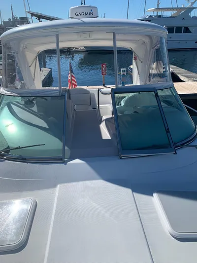  Yacht Photos Pics Split windshield