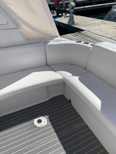  Yacht Photos Pics Cockpit cushions