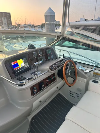  Yacht Photos Pics Helm