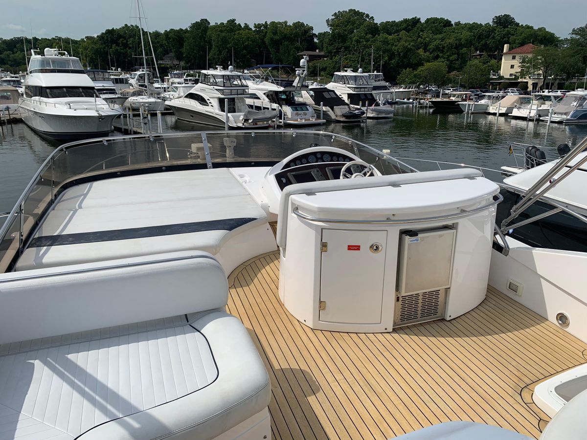 2010 Sunseeker 60 