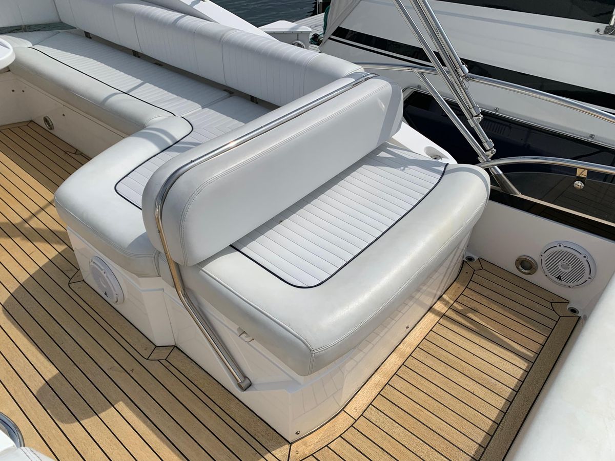 2010 Sunseeker 60 