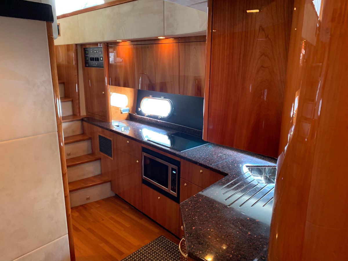 2010 Sunseeker 60 