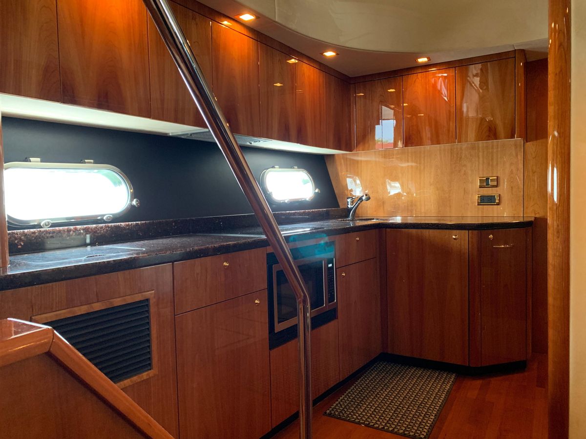 2010 Sunseeker 60 