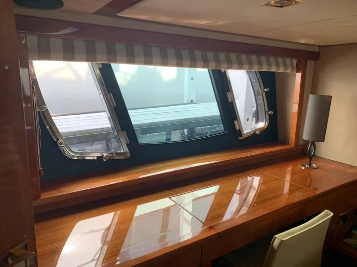 Wind Rock Yacht Photos Pics Master stateroom port side