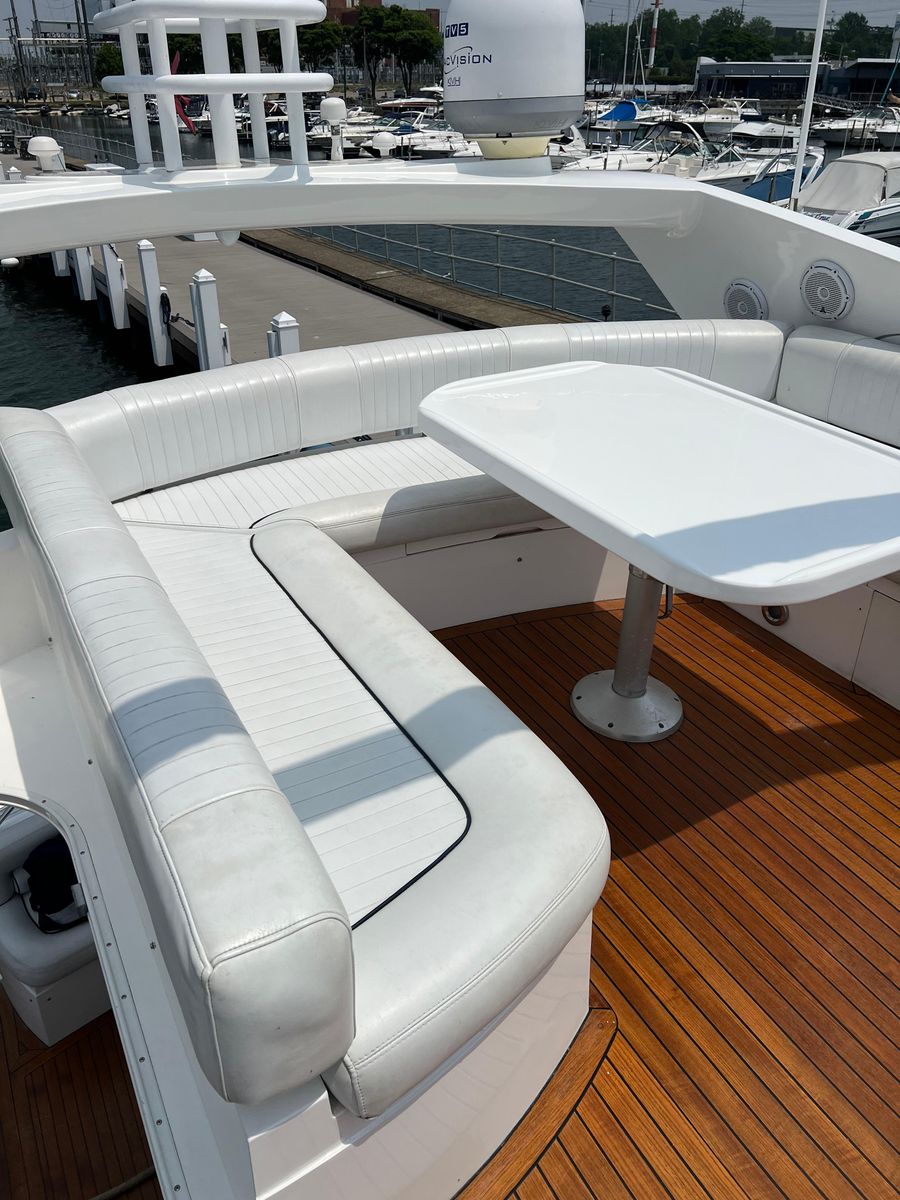 2010 Sunseeker 60 