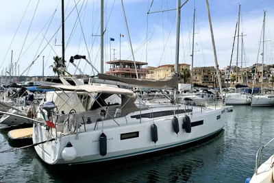 2020 Jeanneau Sun Odyssey 410