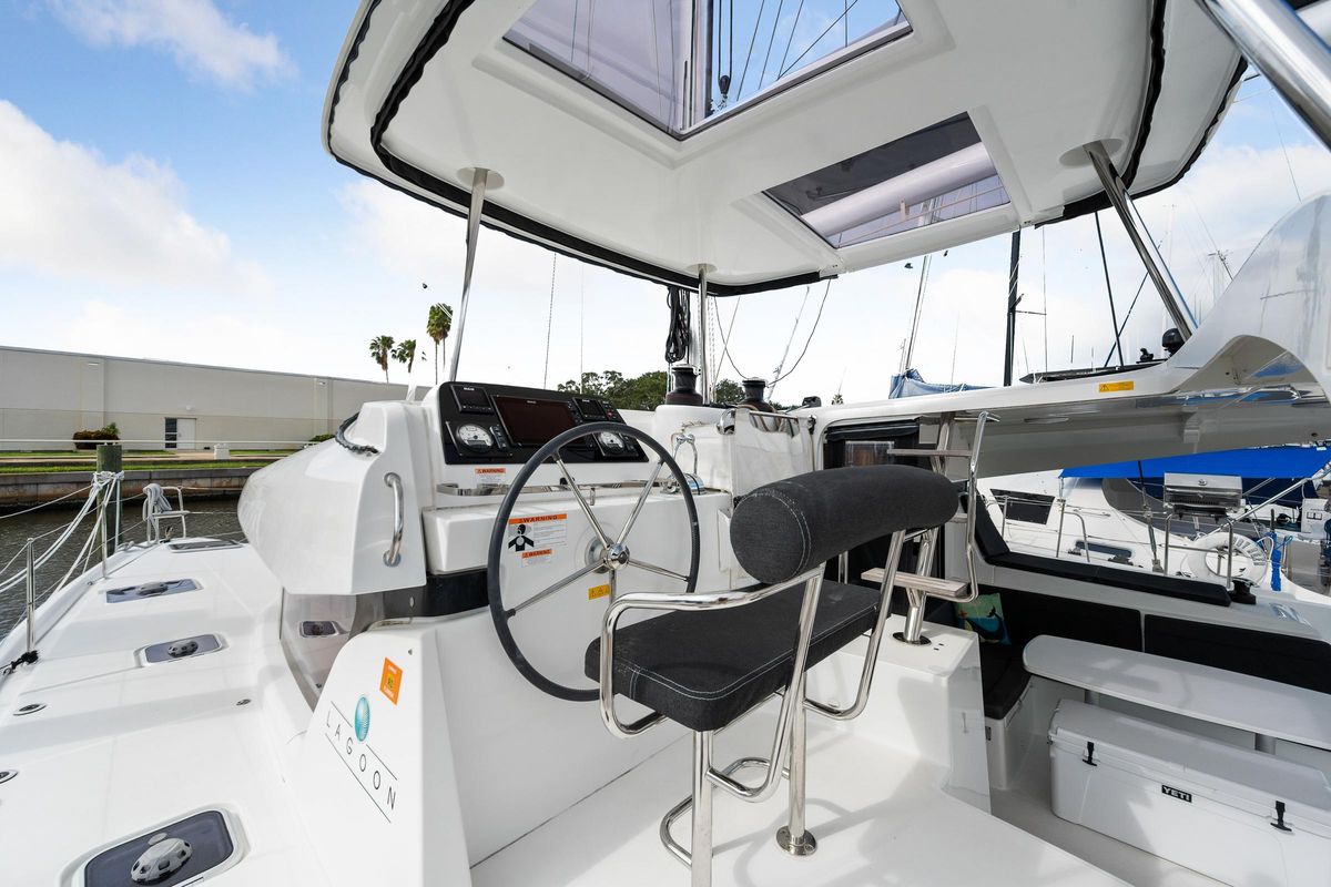 2018 Lagoon 42 
