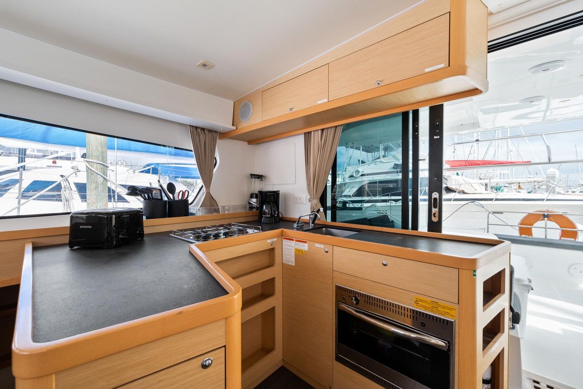 2018 Lagoon 42 