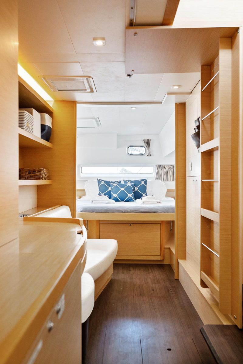 2018 Lagoon 42 