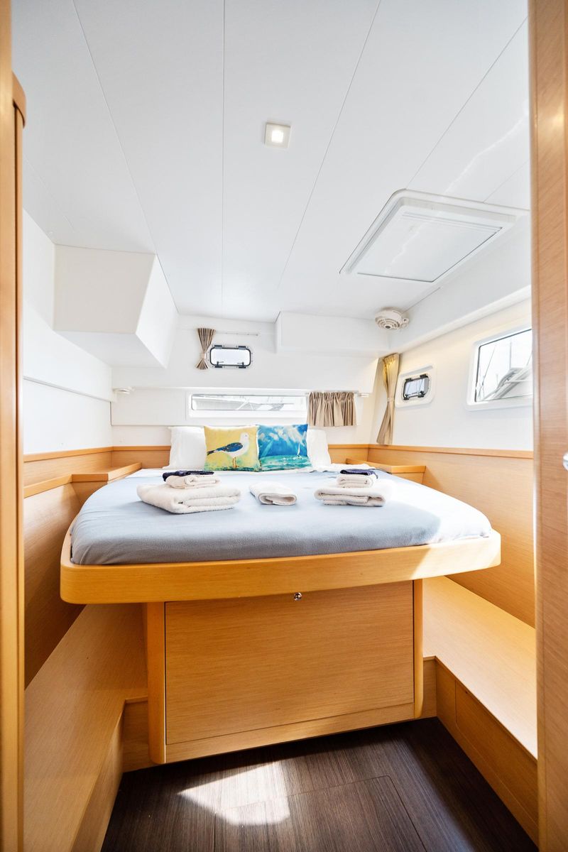 2018 Lagoon 42 