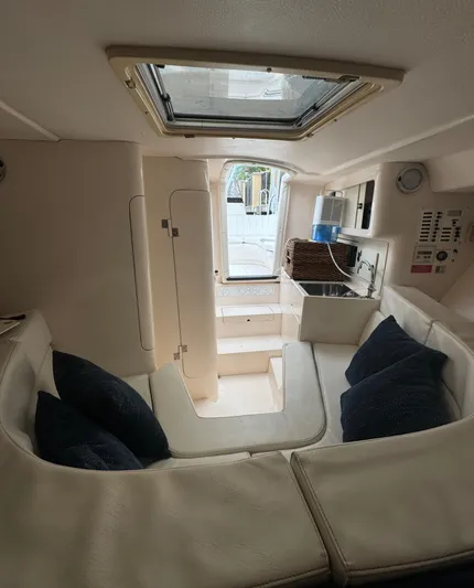 2021 Suzuki 350s Yacht Photos Pics 