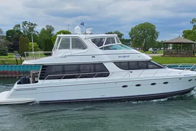 Carver 570 Voyager Pilothouse