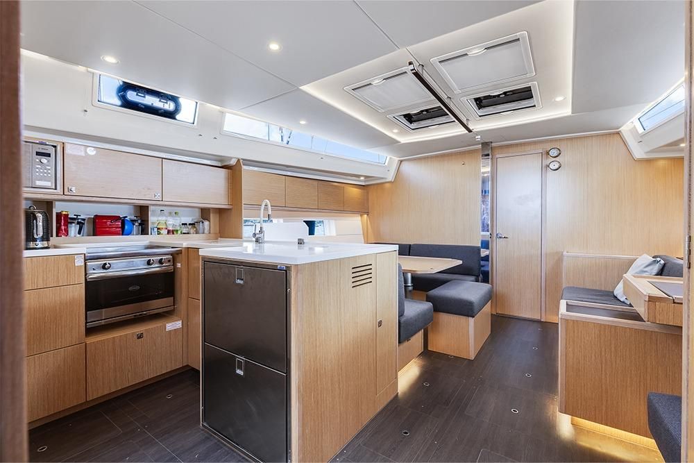 2019 Bavaria 50 