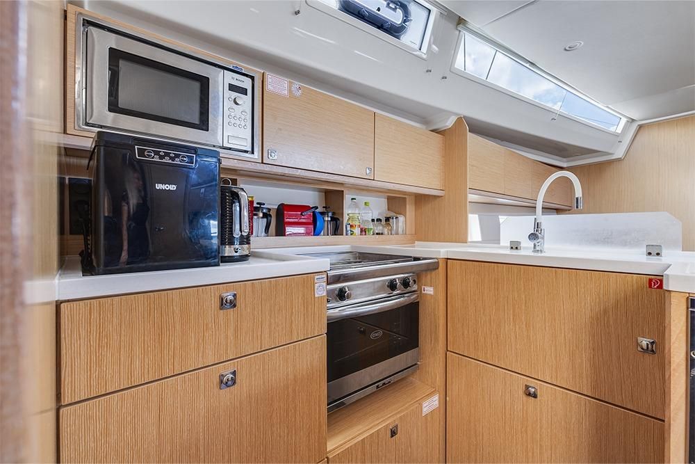 2019 Bavaria 50 