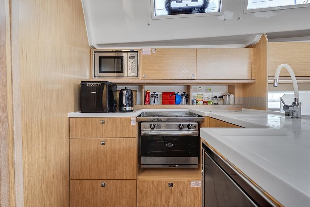 2019 Bavaria 50 