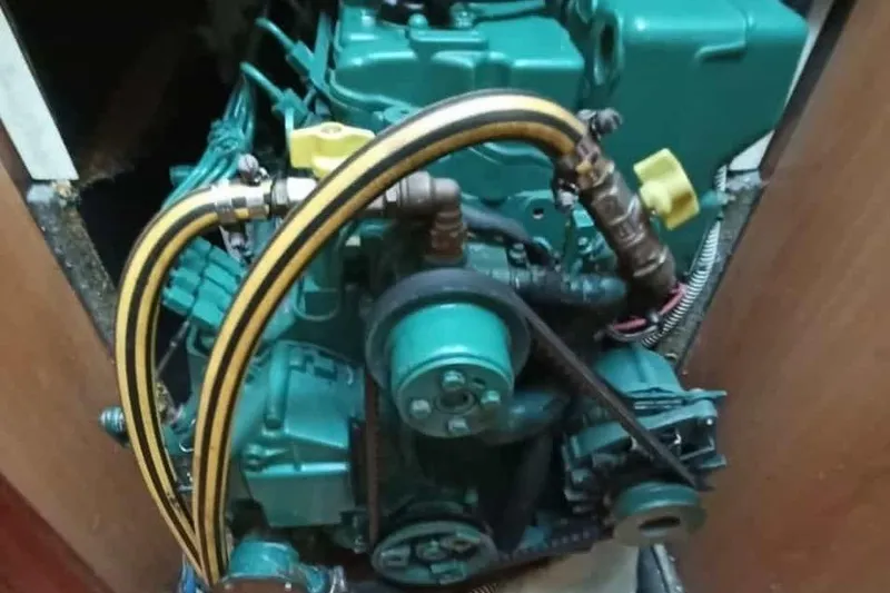  Yacht Photos Pics Dufour 44 performance