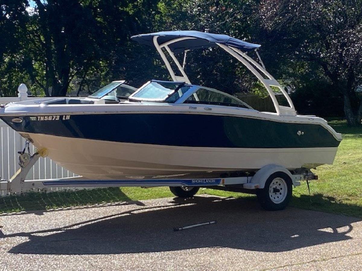 2015 Four Winns H200