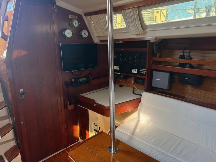 Immigrator Yacht Photos Pics 