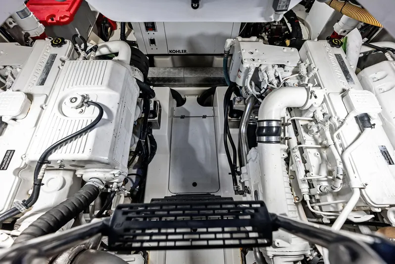 Po-sea-tive Vibez Yacht Photos Pics 