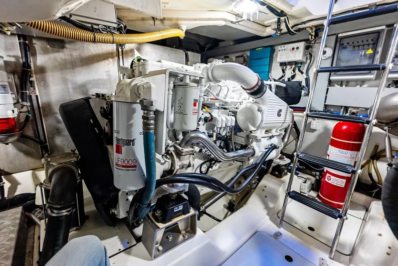 Po-sea-tive Vibez Yacht Photos Pics 