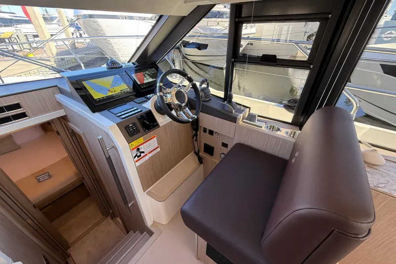  Yacht Photos Pics Helm of 2026 Prestige F4.3 yacht with modern controls and navigation systems.