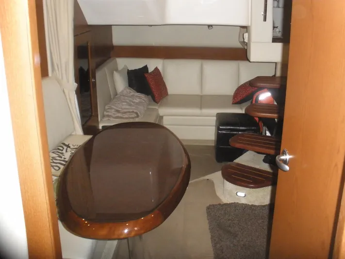  Yacht Photos Pics Looking aft