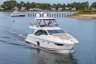 Yacht
