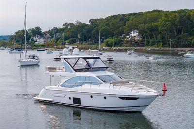 Yacht