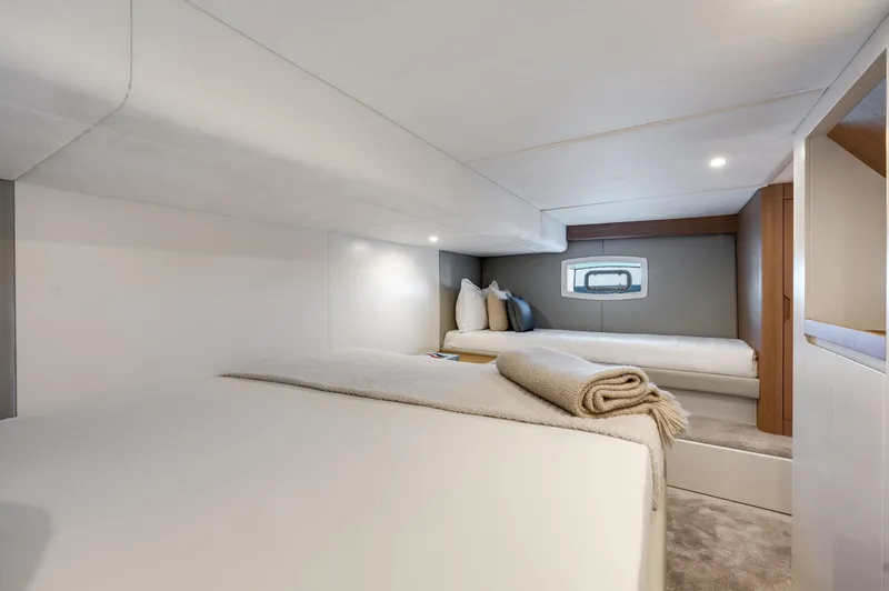 M/y Valor Yacht Photos Pics Interior cabin of 2021 Alen 55 yacht with cozy beds and modern design.