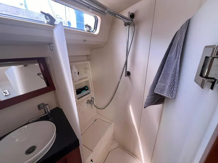 Touch Of Freedom Yacht Photos Pics Hanse 415