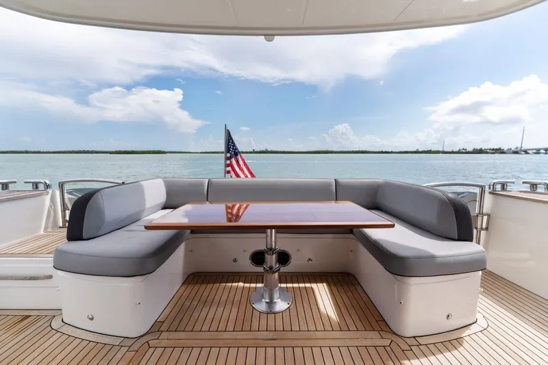 Plane 2 Sea Yacht Photos Pics 2015 60 Princess Flybridge Plane 2 Sea Cockpit