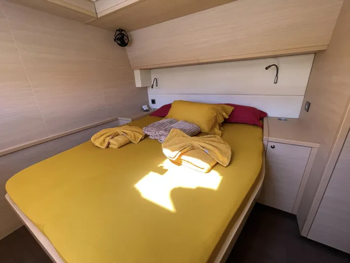 Joy De Vie Yacht Photos Pics 